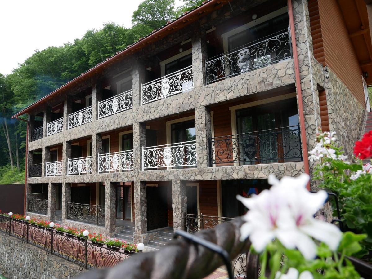 Hotel Zatyshok Svaljava Exteriér fotografie