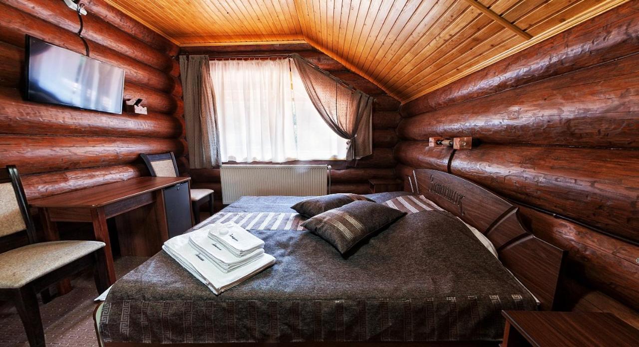 Hotel Zatyshok Svaljava Exteriér fotografie